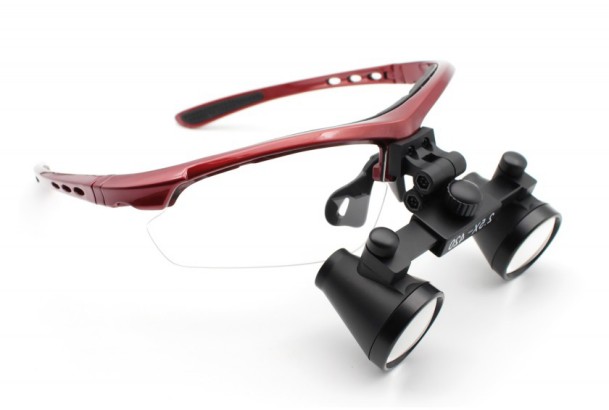 Dental magnification loupes